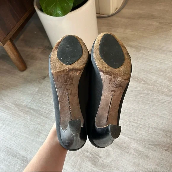 Eileen Fisher Vero Cuoio black heels - Picture 5 of 6